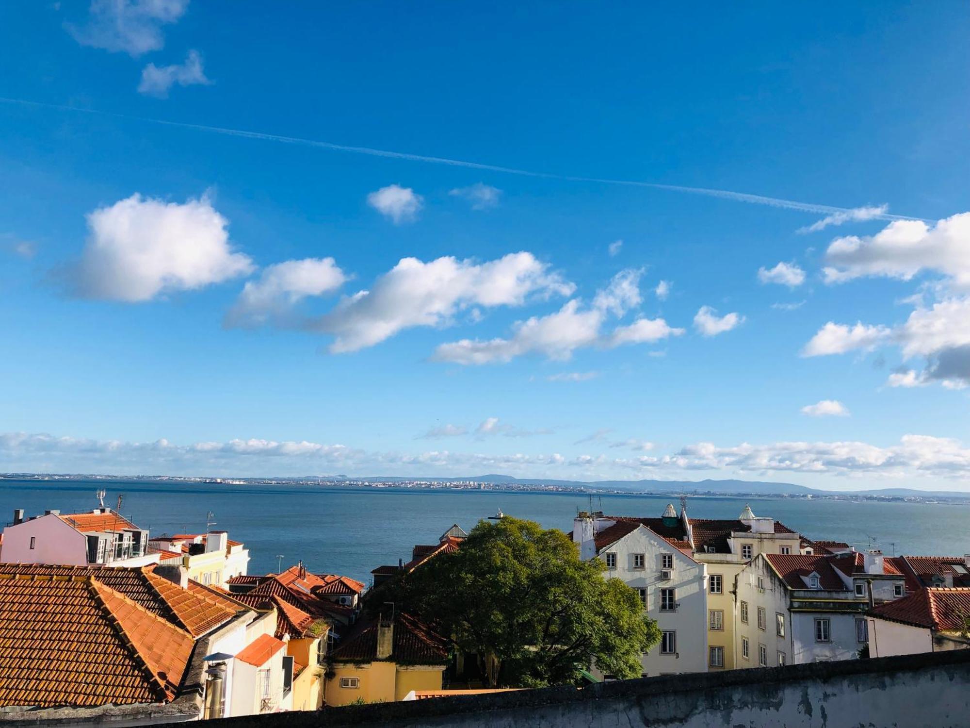 Santa Clara Lisbon Rooms Exterior photo